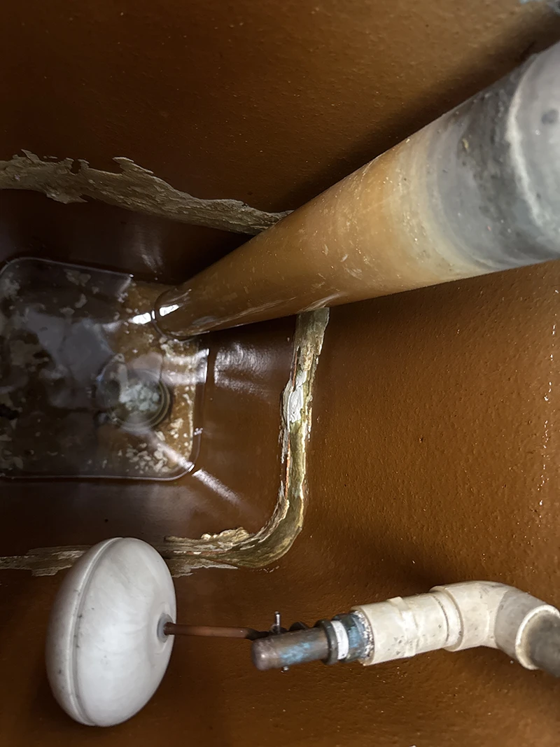Commercial pool pit showing significant water loss before repair by Advanced Leak Detection, Tampa Bay